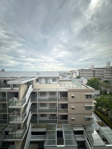 ルネシーズンズ千里の丘1番館の展望