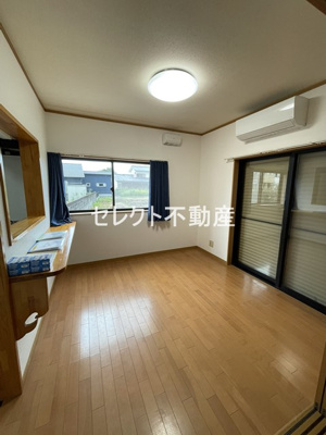 【居間・リビング】 | フローラルハイツ上野