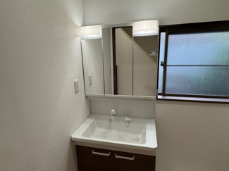 【独立洗面台】