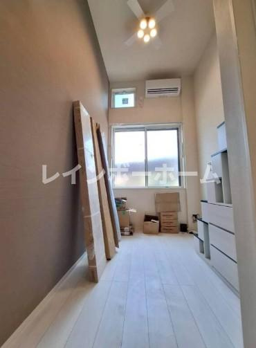 MET小岩の居間・リビング