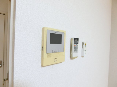 【セキュリティ】 | クレフラスト台原駅前 | 突然の来客時もＴＶモニターホンでしっかり確認。