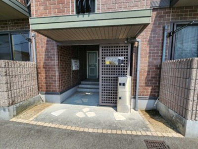 【エントランス】 | セジュール・ウメキⅢ