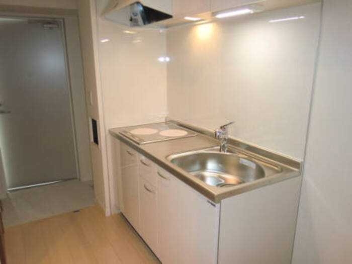 フロンティア・コンフォート研究学園のキッチン|キッチン(IHｸｯｷﾝｸﾞﾋｰﾀｰ付き)