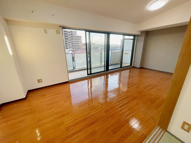 ラルジュ宝塚の洗面所