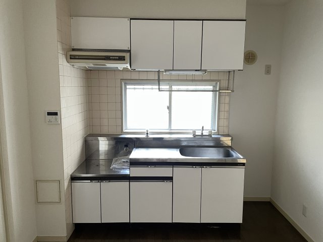 AKIMOTO MANSHIONのキッチン