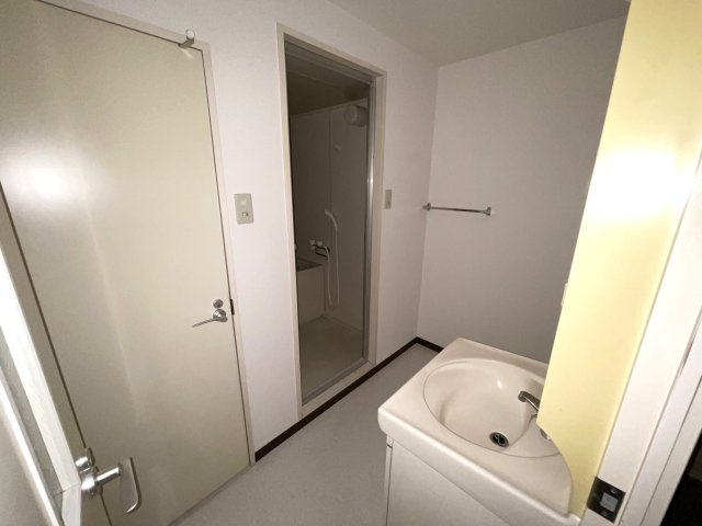 AKIMOTO MANSHIONの洗面所