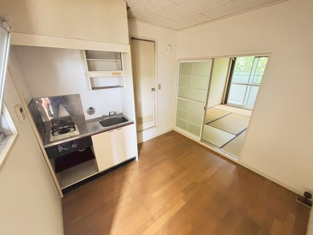 匠ハイツの居間・リビング