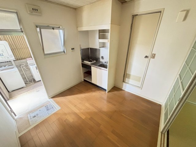 匠ハイツの居間・リビング