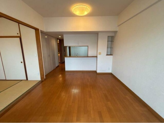 コスモ武蔵浦和サウスビューコートの居間・リビング