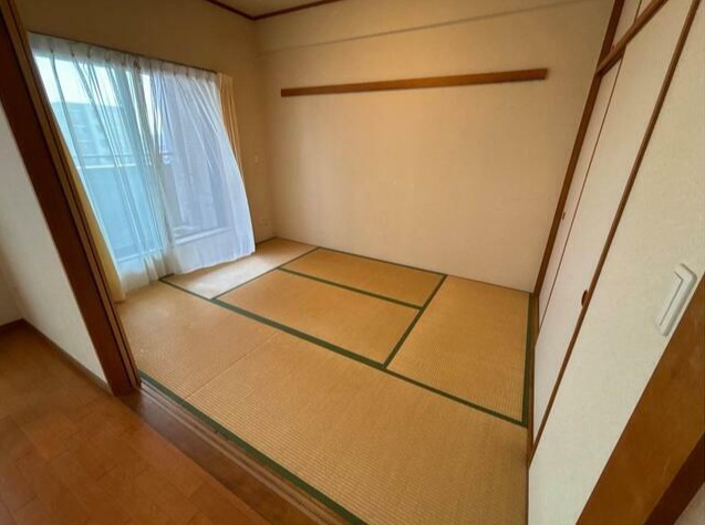 コスモ武蔵浦和サウスビューコートの和室