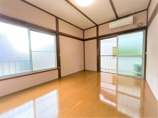 【居間・リビング】