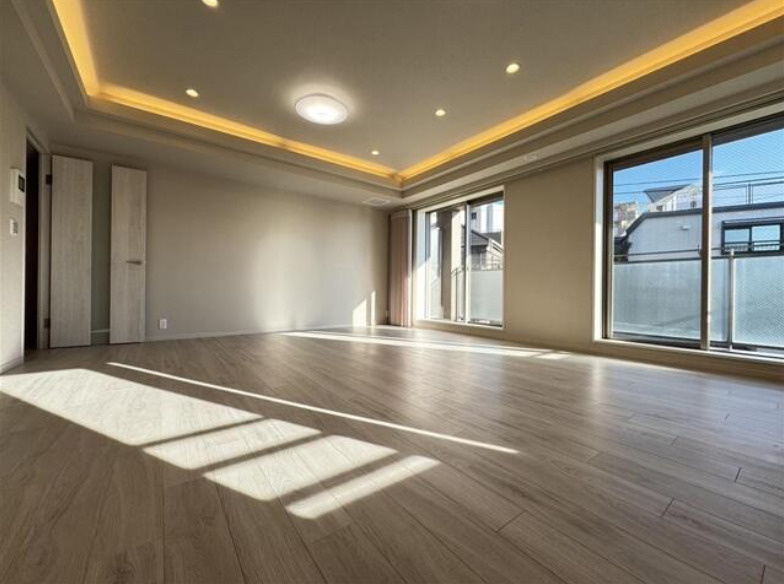 【居間・リビング】