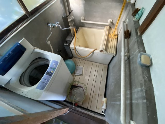 茂原市鷲巣平屋中古住宅の浴室