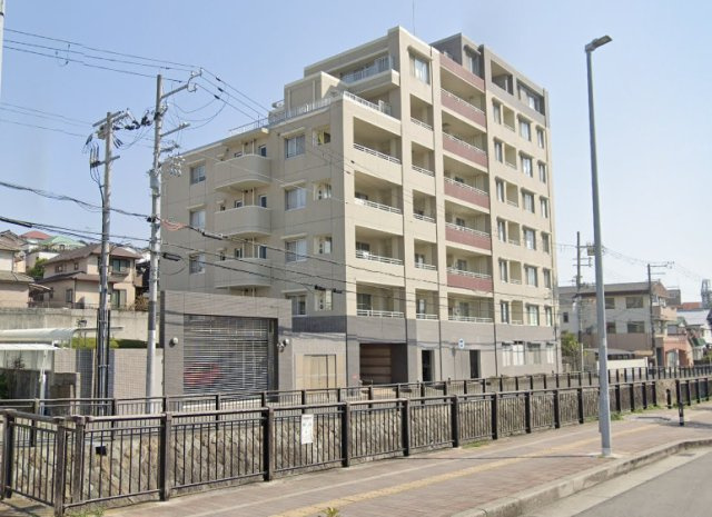 ディーレスティア朝霧の外観