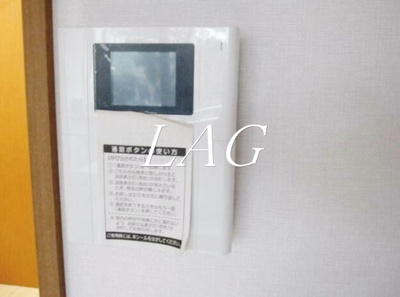 【セキュリティ】 | エスパシオ梅屋敷 | モニター付きインターフォンです。