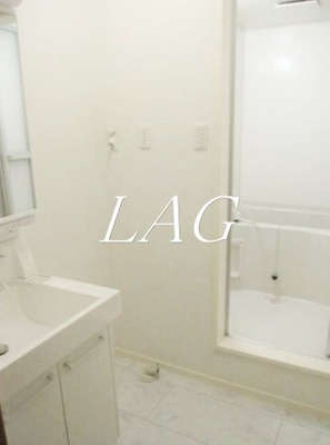 【設備】 | エスパシオ梅屋敷 | 室内洗濯機置場です。