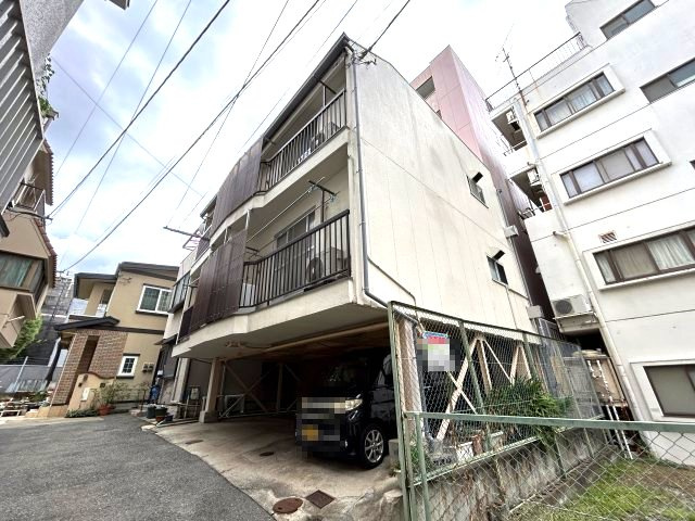 戸石マンションの外観