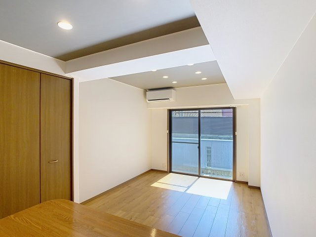 サザンセレストの洋室