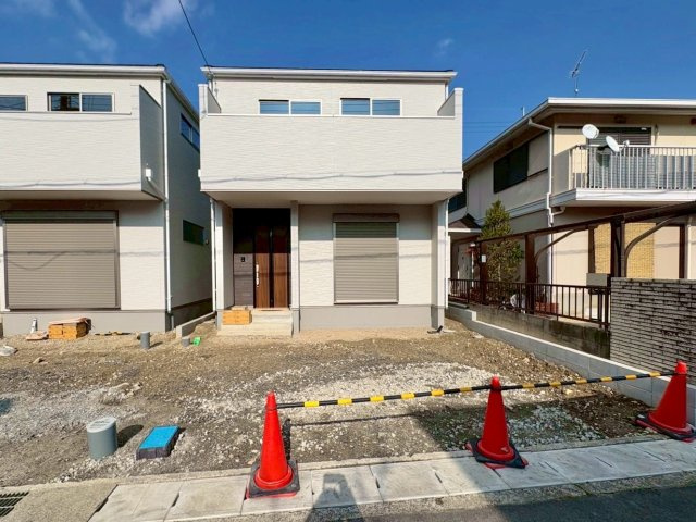 草津市平井6丁目2号棟　新築戸建ての外観