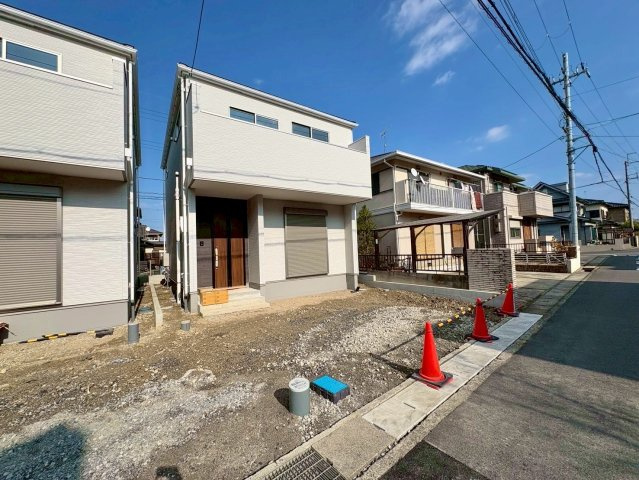 草津市平井6丁目2号棟　新築戸建ての外観
