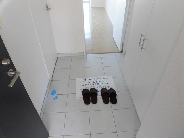 ミュプレ矢場町の玄関