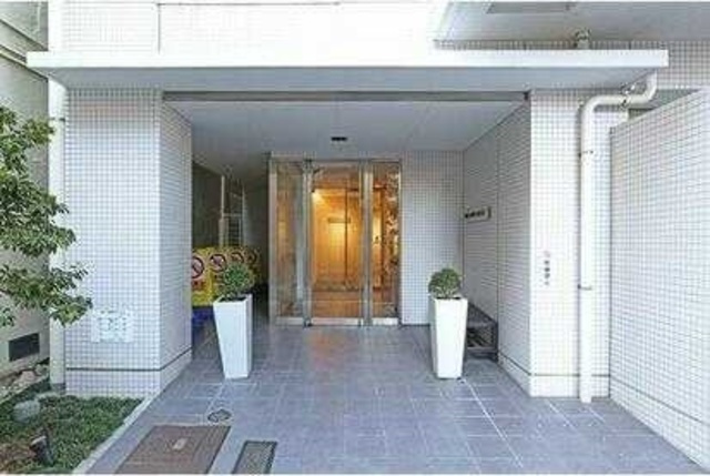 ミュプレ矢場町のロビー