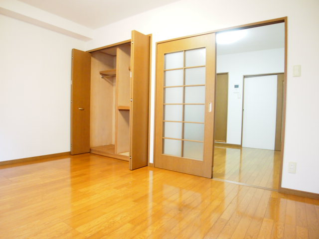 オーキッドレジデンス千葉中央の寝室