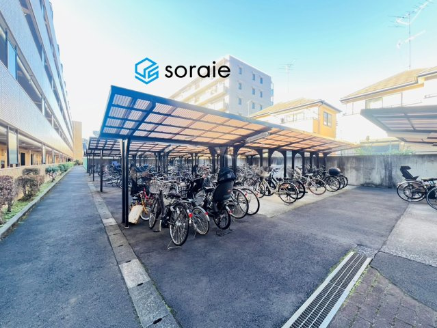 ライオンズマンション西所沢の駐輪場|11/3　撮影