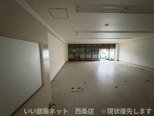 文野第２ビルのロビー