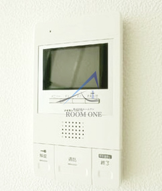生麦テラスのセキュリティ|モニター付きインターホンです。