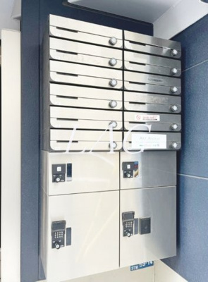 【その他共用部分】 | Ｇｒｏｔｔａ　ｂｌｕ　Ｋｏｍａｇｏｍｅ | 宅配ボックスになります。