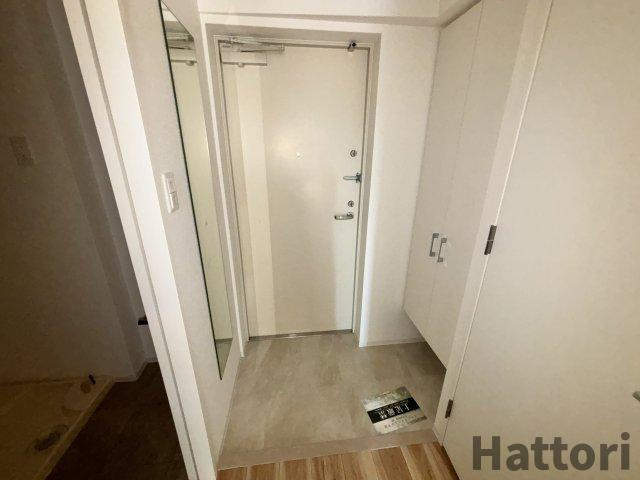 アドバンス難波ラシュレの玄関