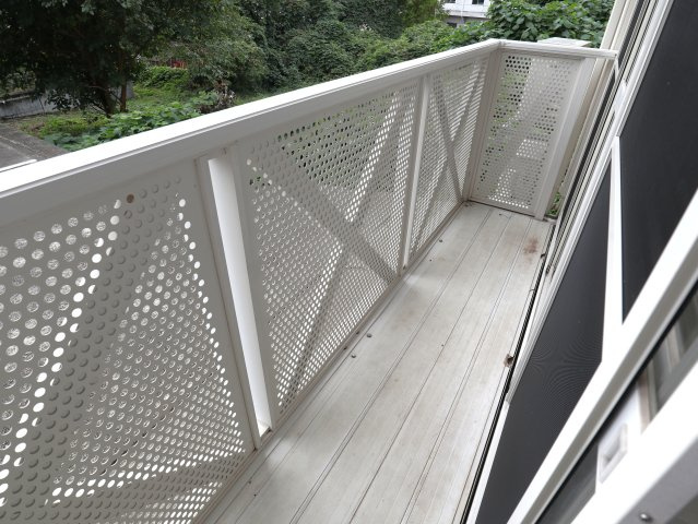 アルヴェールCのバルコニー