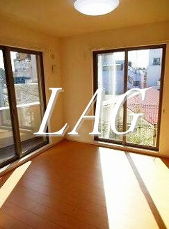 【居間・リビング】 | リンデ落合 | 洋室のお部屋です。