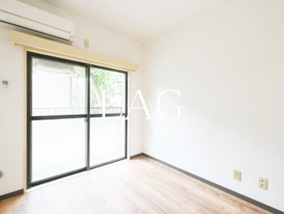 【居間・リビング】 | スカイコート荻窪 | 洋室のお部屋です。