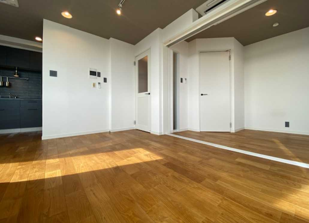 GRAND駒沢公園　ウォークインクローゼット　角部屋　オートロックの内装