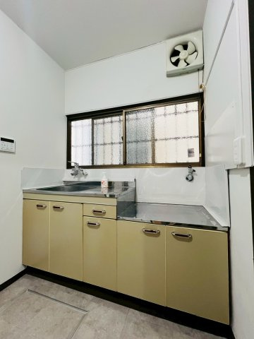 月見山本町１丁目テラスハウスのキッチン