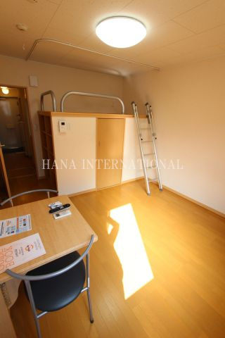 ジュネスノールの居間・リビング