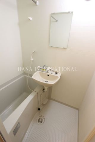 ジュネスノールの浴室