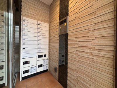 【エントランス】 | ラスパシオ三軒茶屋