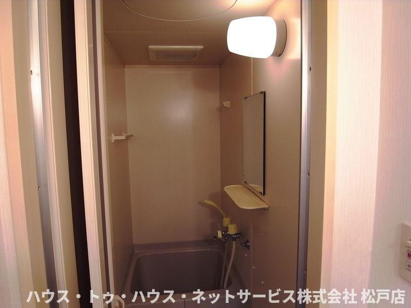 ウィンベルデュエット松戸の浴室