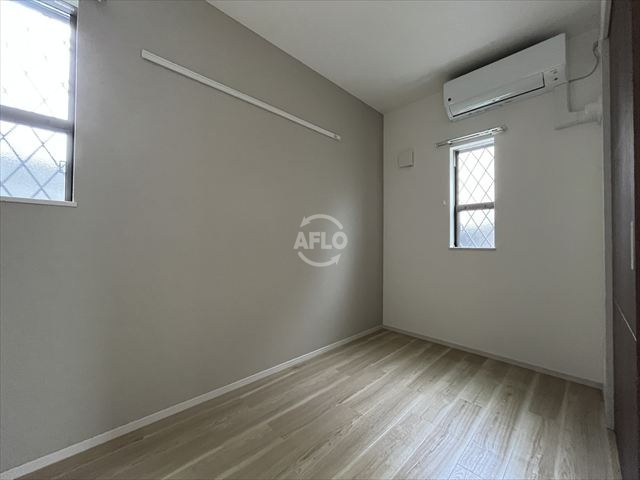 コート・ド・ボーヌ深江南南棟の居間・リビング|コート・ド・ボーヌ深江南南館　洋室