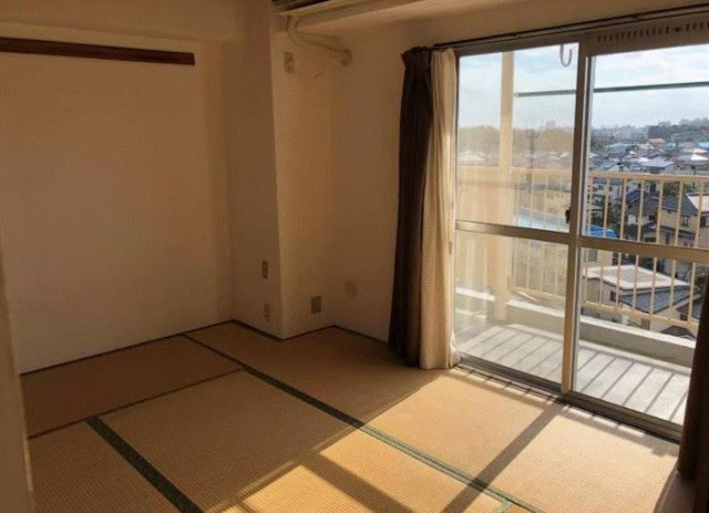 ファミール南常磐平の和室