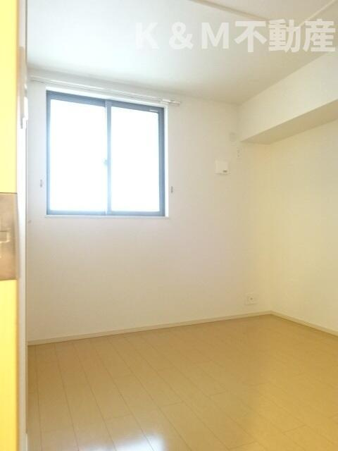 ドゥ　ボヌールの寝室|使い勝手のいい寝室です