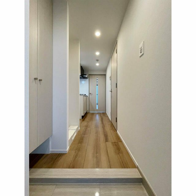 ドゥーエ成増の玄関