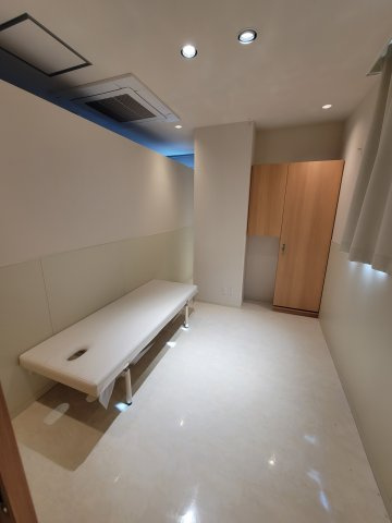 米新ビル