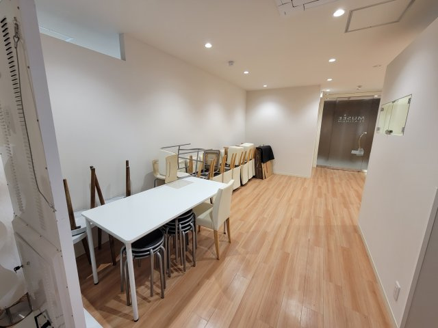 米新ビル