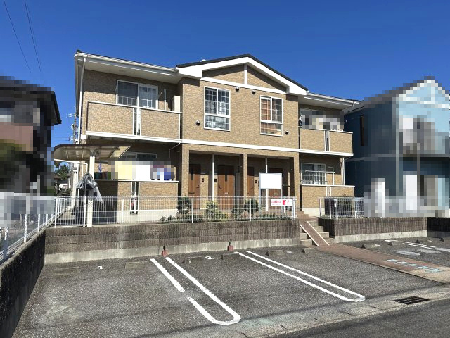 プレシャス・コートの外観