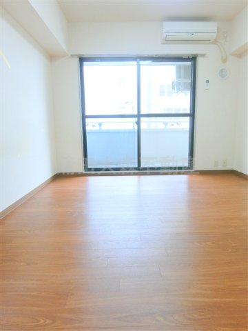 ライブ西蒲田の居間・リビング