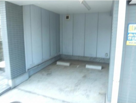 ライブ西蒲田の駐車場